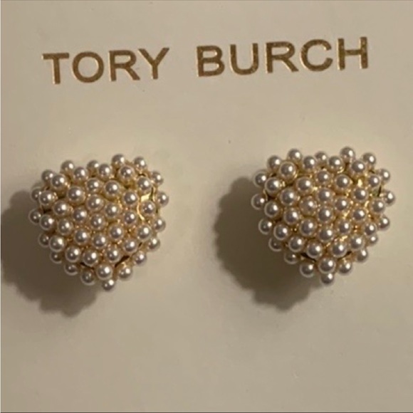Tory Burch Ivory pearl beads small heart  logo stud earrings - Picture 5 of 6